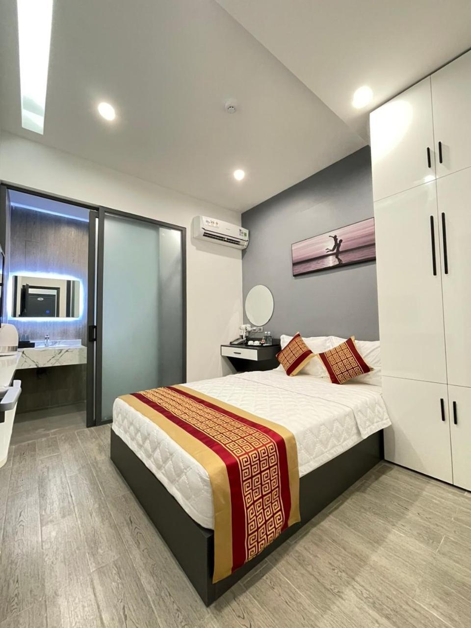 Tay Ninh City Hotel Exterior photo