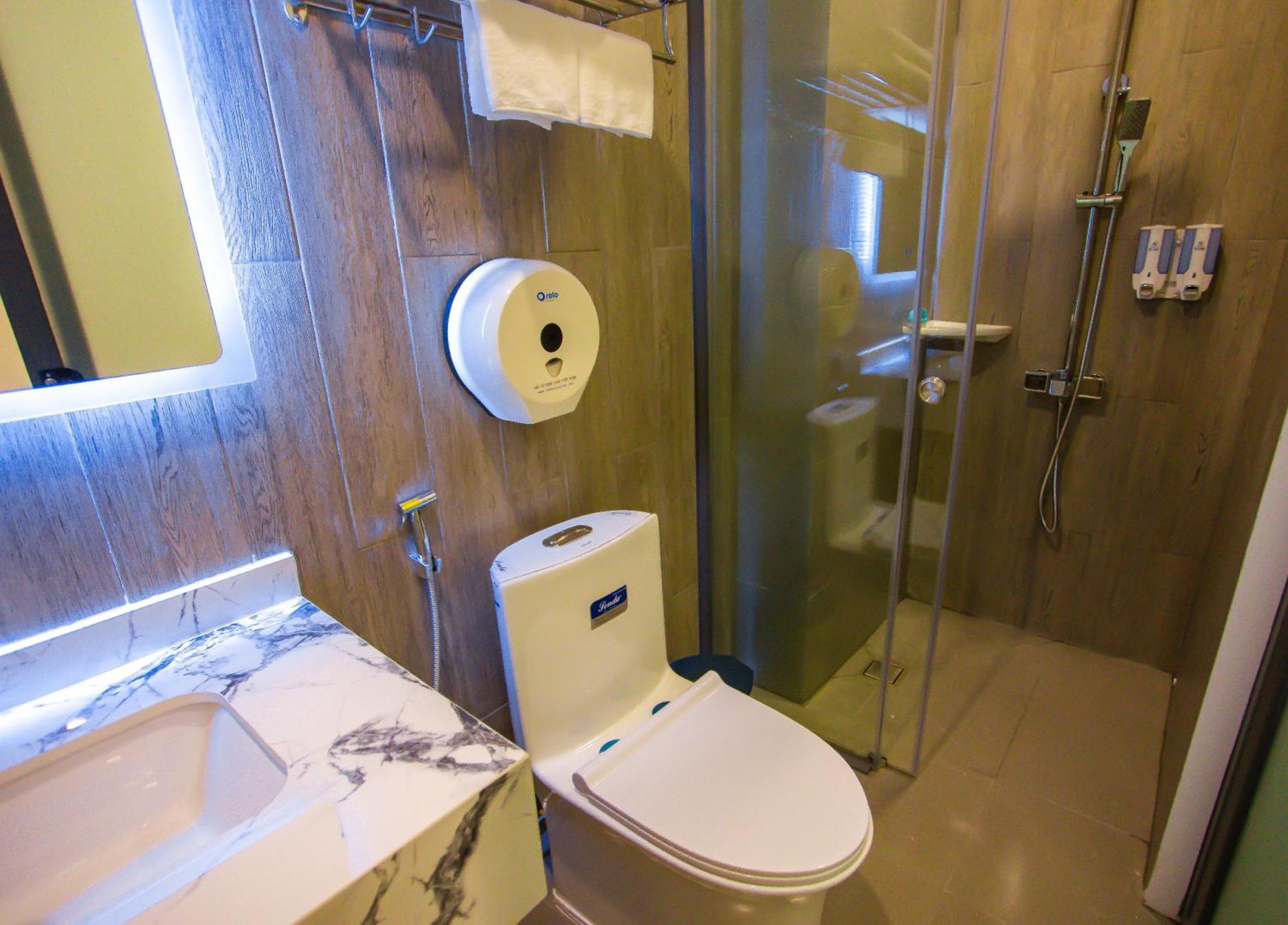 Tay Ninh City Hotel Exterior photo